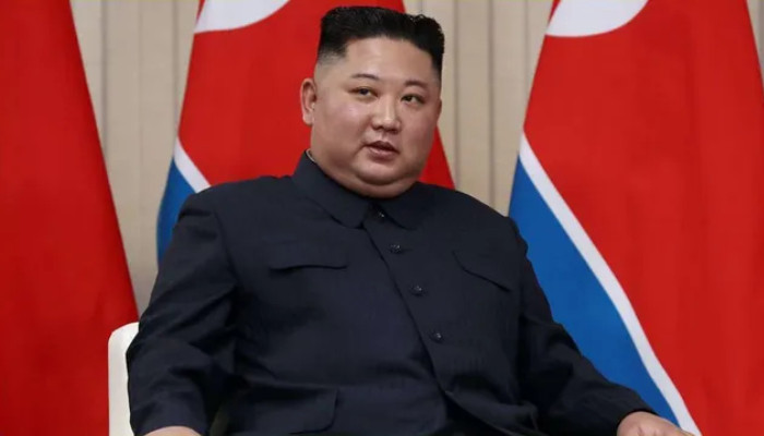 ক্ষেপণাস্ত্র উন্নয়ন চালিয়ে যাবে উত্তর কোরিয়া: কিম জং উন